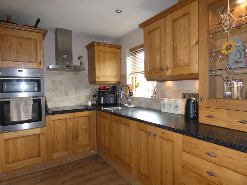 Kitchen- click for photo gallery